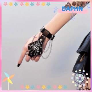 Daphs สร้อยข้อมือ กําไลข้อมือ สายหนัง จี้หัวกะโหลก สไตล์พังก์ร็อค โกธิค ฮาโลวีน สําหรับผู้หญิง