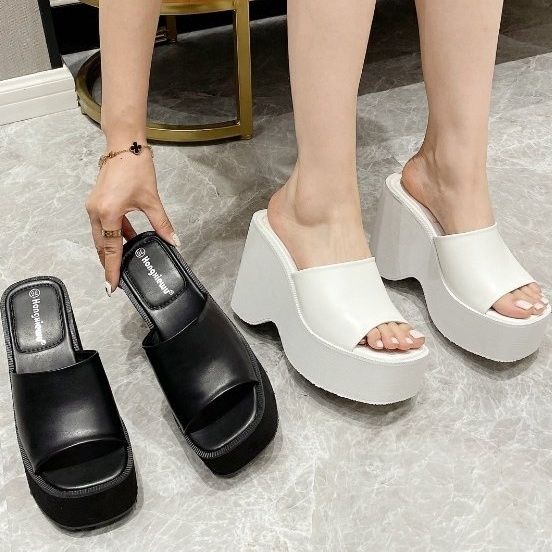 🔥รองเท้าแตะผู้หญิงไซส์ใหญ่ รองเท้าส้นตึก 9 เซนติเมตร ขนาดใหญ่ แฟชั่นฤดูร้อน สําหรับผู้หญิง ไซซ์ 35-43