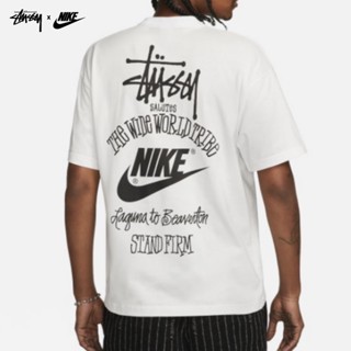 Nike X STUSSY เสื้อยืดลําลอง แขนสั้น คอกลม ทรงหลวม ระบายอากาศ สําหรับผู้ชาย ผู้หญิง เหมาะกับการเล่นกีฬา