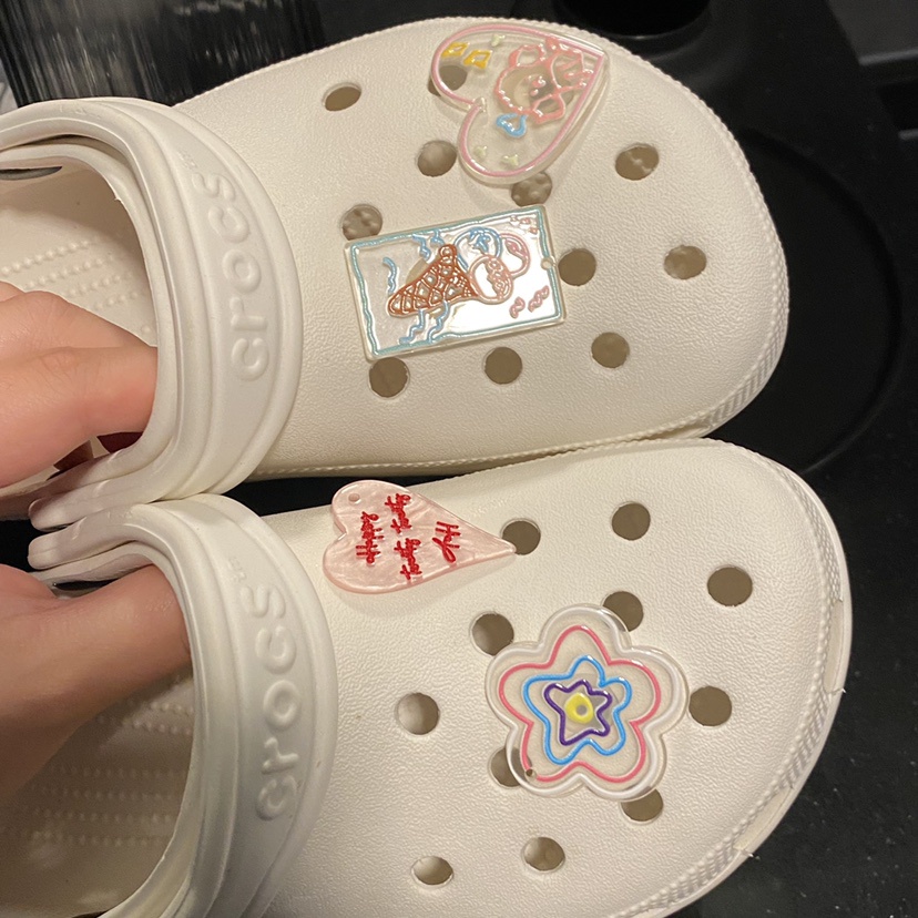 croc 《Sweet Flower》 สติกเกอร์ รูปจิ๊บบิทน่ารัก DIY อุปกรณ์เสริม สําหรับของคุณ