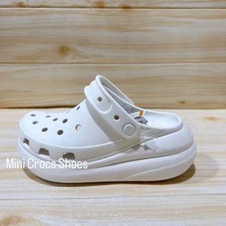 Crocs รองเท้าแพลตฟอร์ม คลาสสิก สวยงาม นุ่ม สวมใส่ง่าย ไม่เจ็บเท้า เหมาะกับการใส่ทุกที่ทุกเวลา