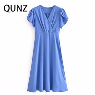 Qunz ชุดเดรส แขนสั้น สีฟ้า 6061