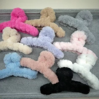 S1-C35 คลิปหนีบผมใหญ่ คลิปหนีบผมแบบขนนุ่มๆ คลิปหนีบผมสีพาสเทลน่ารัก