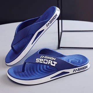 Cool👟 แนวโน้มใหม่ รองเท้าแตะชายหาดและรองเท้าแตะ ฤดูร้อน สไตล์เกาหลี แจ๊กเก็ต แฟชั่นลำลอง รองเท้าแตะผู้ชายด้านล่างหนา flip flops Y-076