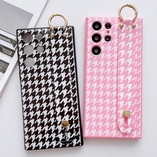 เคสป้องกันโทรศัพท์มือถือ TPU แบบนิ่ม ลายสก๊อต มีสายคล้อง สําหรับ Samsung Galaxy S23 Ultra Plus S22 S21 S20 FE