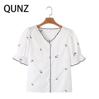 Qunz เสื้อเชิ้ต แขนสั้น ปักลาย ทรงหลวม 5146