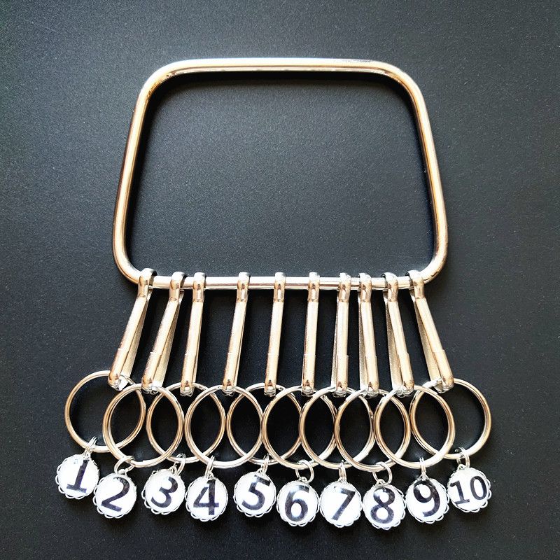 สไตล์ใหม่ สร้อยข้อมือโลหะ ถาดใส่กุญแจ สตริง ส่วนบุคคล แผนกบริษัท โรงแรม พวงกุญแจ ป้ายสัญลักษณ์ การจัดการ