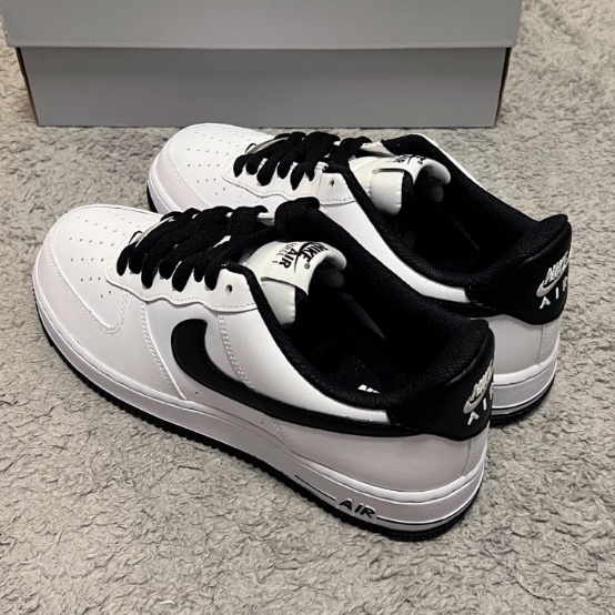 {100%แท้}Nike Air Force 1 Low DH7561-102 รองเท้าผ้าใบ