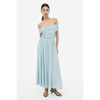 H&amp;M  Woman Off-the-shoulder gathered dress 1173205_1