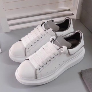 Alexander Mcqueen รองเท้าผ้าใบ สีขาว สําหรับผู้ชาย