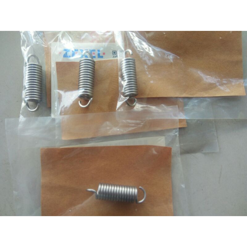 สปริงปั้มดีเซล สปริงแท้ (Zexel) Isuzu 2500DI