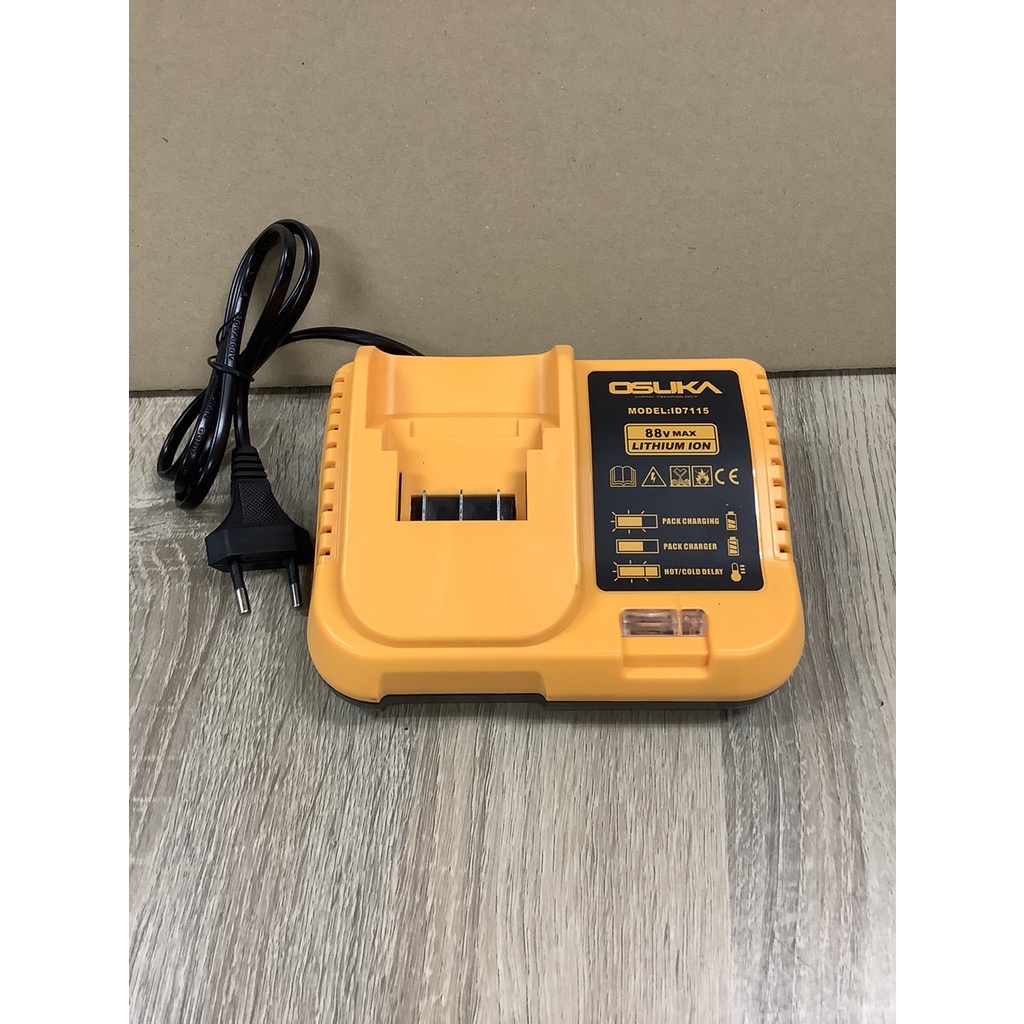 OSUKA แท่นชาร์จ แท่นชาร์จ ลิเทียม 88V max รุ่น ID7115TT TOOLS