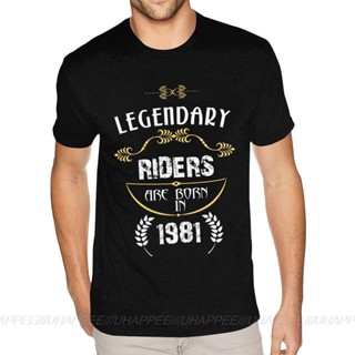 ขายดี เสื้อยืดแขนสั้น คอกลม ผ้าฝ้าย แบบนิ่ม พิมพ์ลายคริสต์มาส Riders Are Born In 1981 สําหรับผู้ชาย 344508