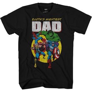 เสื้อยืด พิมพ์ลายกราฟิก Marvel Avengers Mightiest Dad Hulk Captain America สําหรับผู้ใหญ่