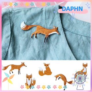 DAPHS แผ่นรีดติดเสื้อผ้า ปักลายสุนัขจิ้งจอก