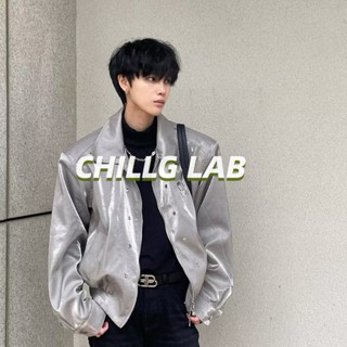 CHILLG LAB เสื้อผู้ชาย แจ็คเก็ต เสื้อผ้าอินเทรนด์ เรียบง่าย ไม่เป็นทางการ แฟชั่น ขี้เกียจ อารมณ์ เสื้อผ้าหนังฤดูใบไม้ร่วง นางแบบคู่