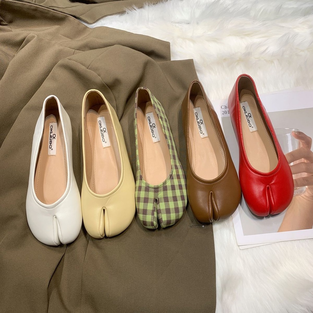 LP152🎀รองเท้าปากตื้น One-Pedal Split-Toed Pig Hoof Shoes ใหม่แฟชั่น All-Match Flat Shoes Round Toe Mules
