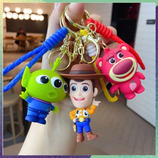 Toy Story พวงกุญแจน่ารักสตรอเบอร์รี่หมีตุ๊กตารถกระเป๋าเป้สะพายหลังจี้