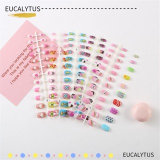 Eutus เล็บปลอม แบบสั้น ใช้ซ้ําได้ สําหรับตกแต่งเล็บ 24 ชิ้น