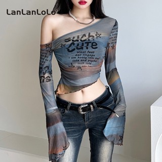 Lanlanlolo เสื้อยืดลําลอง แขนบาน เปิดไหล่ ผ้าตาข่าย พิมพ์ลาย ชายเสื้อไม่สม่ําเสมอ สําหรับสตรี 2023