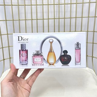 Dior เซตน้ําหอม 5 มล. ติดทนนาน