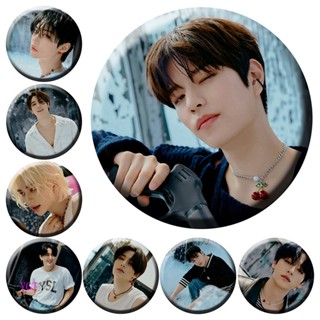 Ygt KPOP Stray Kids StrayKids อัลบั้มใหม่ MAXIDENT Badge Bangchan Felix เข็มกลัด Hyunjin Pin IN Collection Badge สําหรับกระเป๋าเป้สะพายหลัง เสื้อผ้า