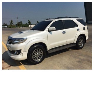 Bochang แถบซีลพลาสติก สีดํา สําหรับรถยนต์ toyota fortuner 2005 2006 2007 2008 2009 2010 2011 2012 2013 2014 2015 4 ชิ้น