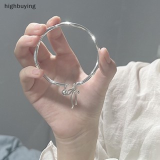 [highbuying] แฟชั่น จี้โบว์ เปิด สร้อยข้อมือ สําหรับผู้หญิง อารมณ์ เรียบง่าย กําไลข้อมือ เบา พร้อมกระดิ่ง สุนทรียภาพ ปาร์ตี้ เครื่องประดับ ใหม่ พร้อมส่ง