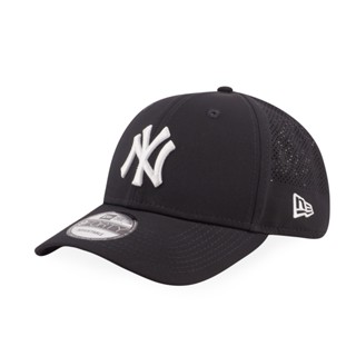 NEW ERA หมวกรุ่น 9FORTY NEW YORK YANKEES PERFORATED BLACK