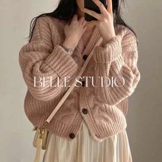 BELLE STUDIO เสื้อไหมพรม
แขนฟอง
เสื้อกันหนาวผู้หญิง BEL250