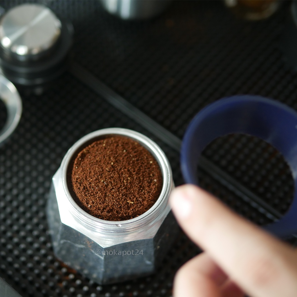 เครื่องกรองน้ำ Dosing Ring for Bialetti moka pot กรวยกรอกเมล็ดกาแฟ สำหรับหม้อต้ม วัสดุพลาสติก PLA
