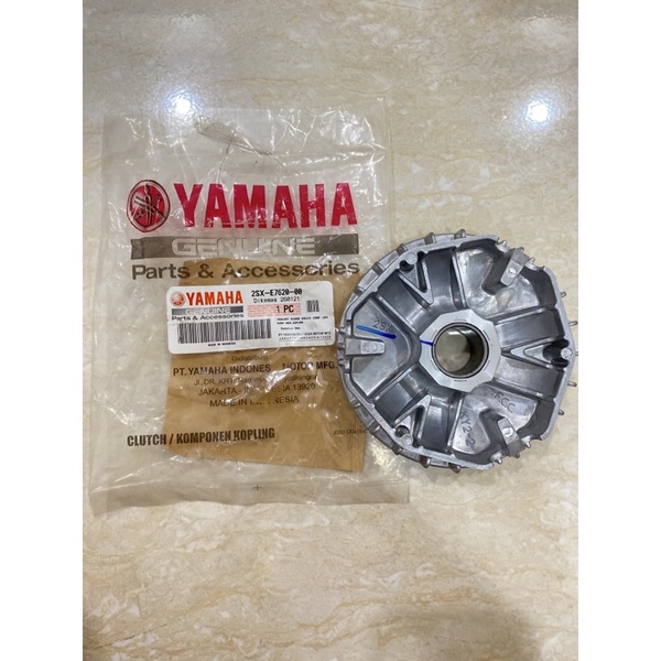 CVT ROLLER HOUSING 2SX MIO SOUL GT 125 YAMAHA 2SX-E7620-00 RMH ROLLER