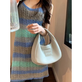 ถุงใต้รักแร้หนังนุ่ม HOBO Pack 2023 คอลเลคชั่นใหม่สําหรับสาวแฟชั่นกระเป๋ากระเป๋าไหล่เดี่ยว