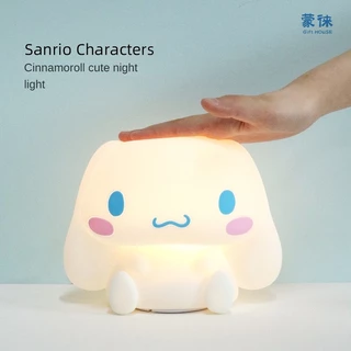 SANRIO โคมไฟตั้งโต๊ะ แบบพกพา ที่ทนทาน หรี่แสงได้ เหมาะกับของขวัญ สําหรับเด็กผู้หญิง