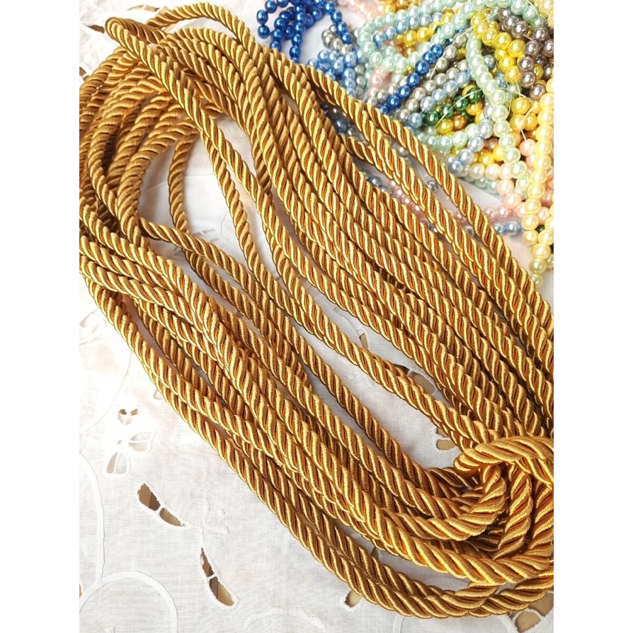 เชือกเกลียว ผิวมันเง