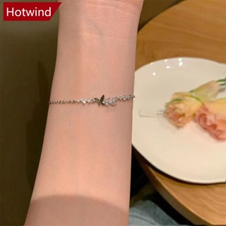 Hotwind สร้อยข้อมือ โลหะผสมเงิน ฝังเพทาย รูปผีเสื้อ เรียบง่าย เครื่องประดับ สําหรับผู้หญิง K8O3