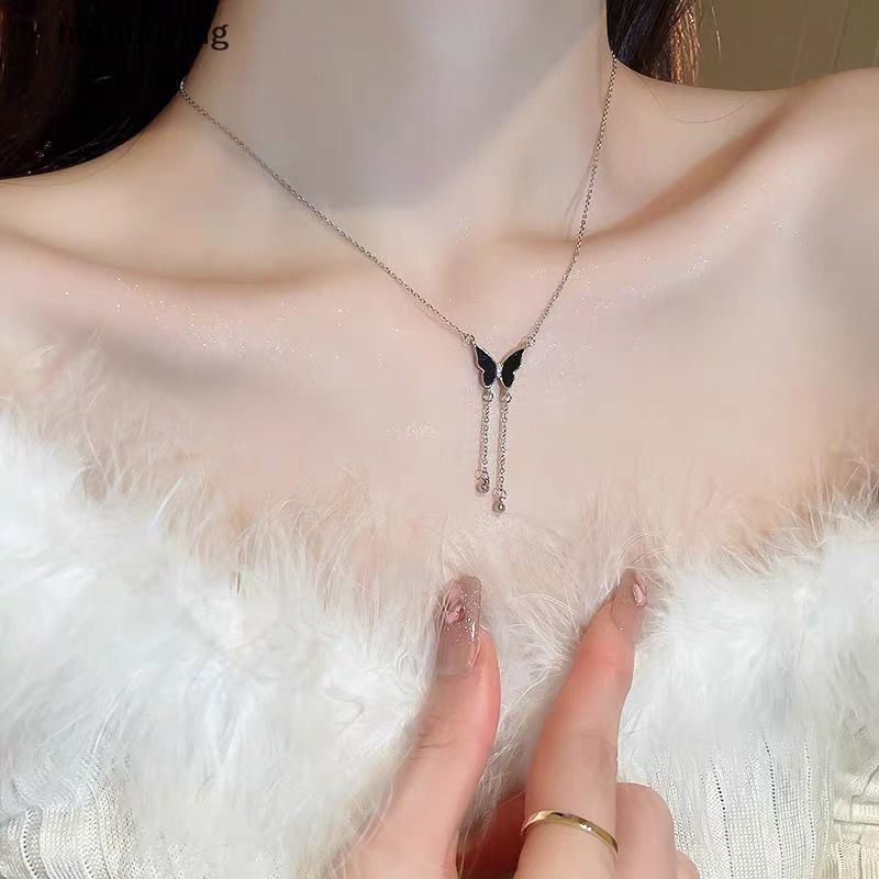 [highbuying] สร้อยคอโซ่ จี้รูปผีเสื้อ สีดํา ประดับพู่ เครื่องประดับแฟชั่น สําหรับผู้หญิง พร้อมส่ง