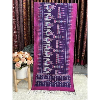 ผ้าพันคอไหม ยกดอก 6ตะกอ ไหมแท้100% ขนาด 35x200cm พื้นสีชมพูม่วง L4E-PS0429664