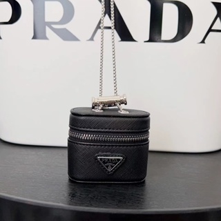 PRADA เคสหูฟังหนัง กันกระแทก พร้อมสายคล้อง หรูหรา สําหรับ Apple AirPods 1 2 Pro 3 Pro 2