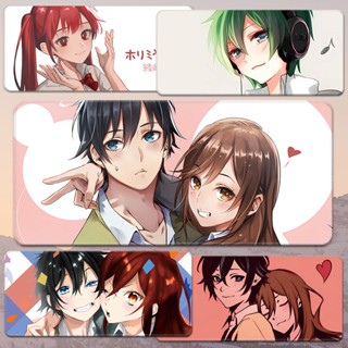 Hori san to Miyamura kun mouse pad Miyamura Izumi Oversized Keyboard pad Hori Kyōko computer table mat Game and animation peripheral horimiya custom ฮอร์ริซานไปมิยามุระคุงแผ่นรองเมาส์มิยามูระอิซูมิขนาดใหญ่กว่า แป้นพิมพ์ฮอร์อิซูมิฮอร์โมโกะเกมเสื่อโต๊ะคอมพิ