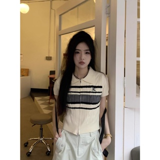 Spot second hair# hot girls flower striped POLO collar short-sleeved knitwear womens summer slimming college style cardigan shoulder short top tide 8.cc