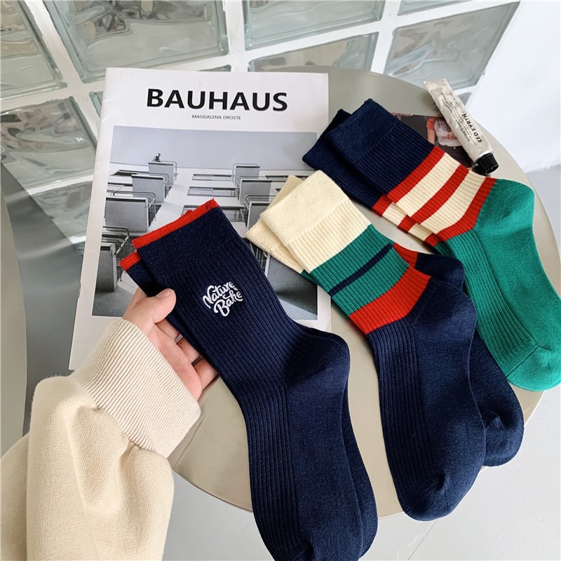 ถุงเท้า ผ้าฝ้าย พิมพ์ลายตัวอักษร สีกาแฟ แฟชั่นฤดูใบไม้ผลิ และฤดูใบไม้ร่วง สไตล์ญี่ปุ่น สําหรับผู้หญิง