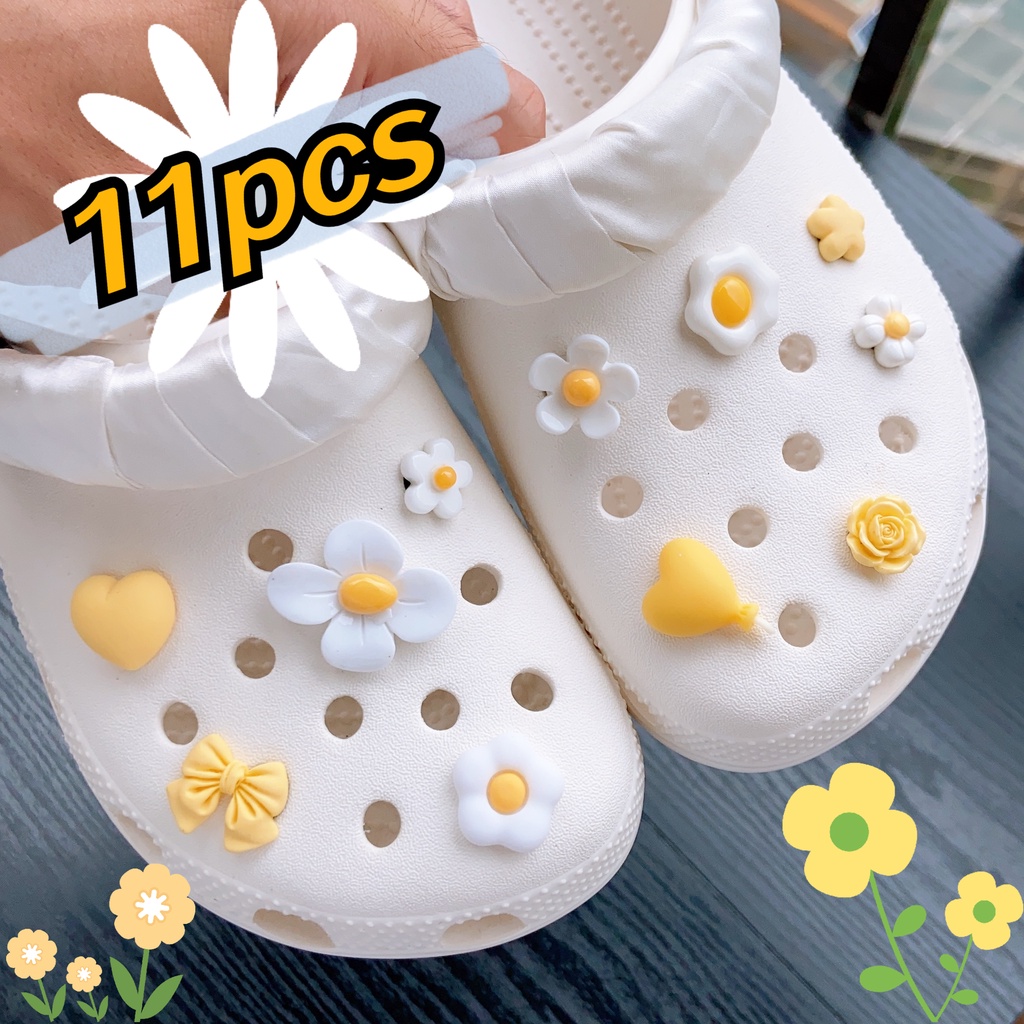 11 ชิ้น สีครีม สีเหลือง ดอกไม้ ชุด Croc Jibz Charm ปุ่ม แฟชั่น อุปกรณ์เสริม#ชุดดอกไม้