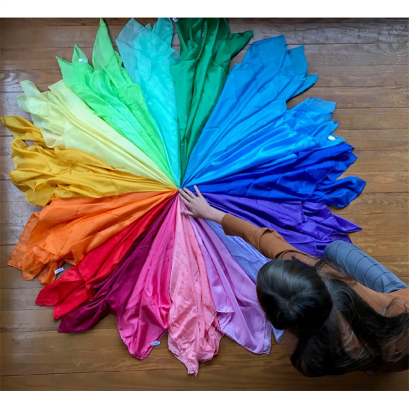 Montessori Playsilks ของเล่นประสาทสัมผัส ผ้าพันคอสีสดใส แกล้งเล่น วอลดอร์ฟ
