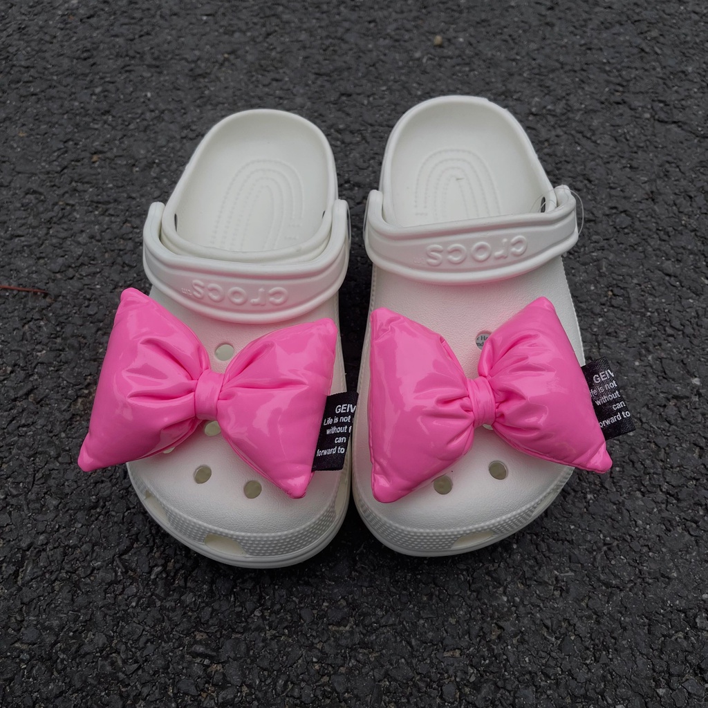 2pcscandy โบว์crosc charms อุปกรณ์เสริม crosc charm ชุด crosc clog jibbits รองเท้าหัวเข็มขัดรองเท้าตกแต่ง