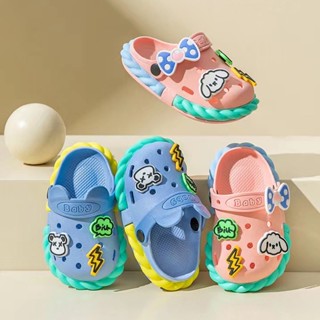 รองเท้าแตะ Crocs แบบนิ่ม ป้องกันการลื่น พิมพ์ลายการ์ตูนน่ารัก เหมาะกับใส่กลางแจ้ง แฟชั่นฤดูร้อน สําหรับเด็กผู้ชาย และเด็กผู้หญิง