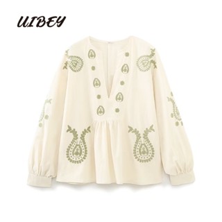 Uibey เสื้อเชิ้ตแฟชั่น คอวี แขนทรงคอลเล็ต ปักลาย สไตล์เรโทร 3404