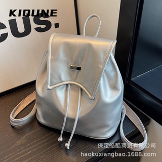 KIQUNE   กระเป๋าสะพาย ข้าง กระเป๋าผู้หญิงสะพายข้าง 2023 new  ทันสมัย Beautiful High quality สวยงาม L95S2T1 37Z230910