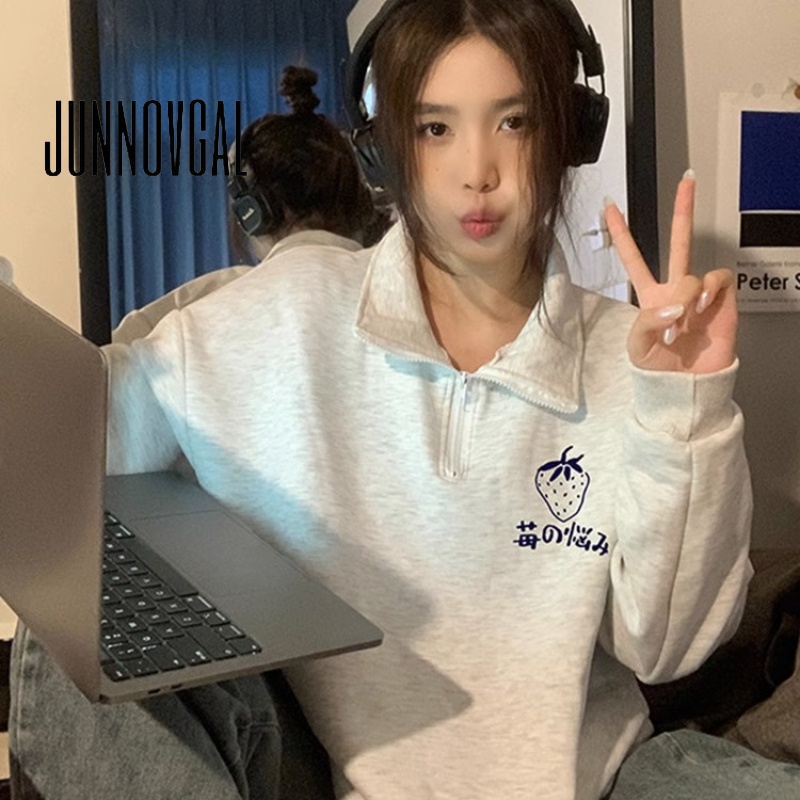 Junnovgal ใหม่ เสื้อกันหนาวโปโล คอปก มีซิปด้านหน้า ทรงหลวม พิมพ์ลาย ขนาดใหญ่ แฟชั่นสําหรับสตรี 2023