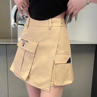 2สี PRADA LOGO SHORT PANTS กางเกงกระโปรง ทรงป้าย แพทเทิลสวย แต่งซิบหน้า พราด้า ปราด้า